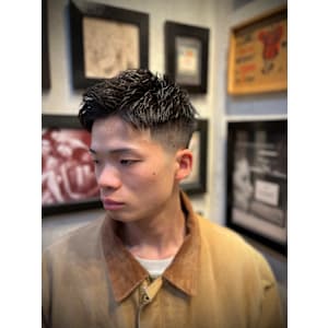 フェザーアップロフェード