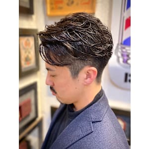 ビジネスパーマ×ビジネススタイル