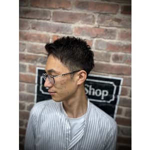 ツーブロアップスタイル