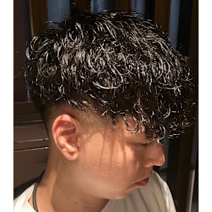 スペインカール×スキンフェード