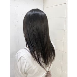 縮毛矯正でさらさらストレートに