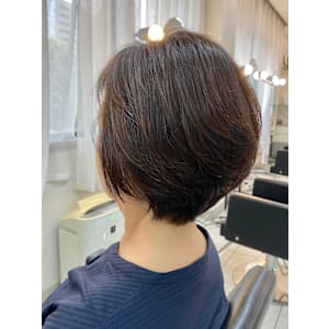 ショートレイヤースタイル - HAIR&MAKE STUDIO MIMURO【ヘアメイク スタジオ ミムロ】掲載中