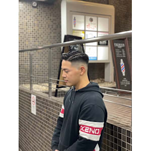 七三スキンフェード