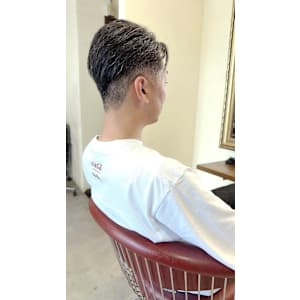 【大人の色気ヘア】かき上げ波巻きパーマ