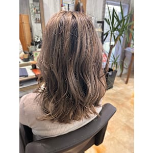 ミディアムバレイヤージュ