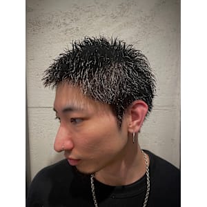 漢の短髪スタイル