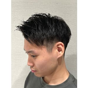 ツーブロックアップバング