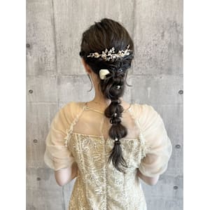 お呼ばれローポニー【ARCH Sayaka】