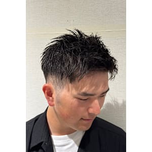 スパイキーショート