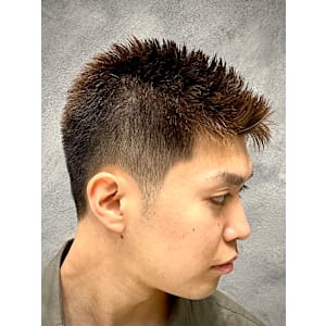 スパイキーショートスタイル