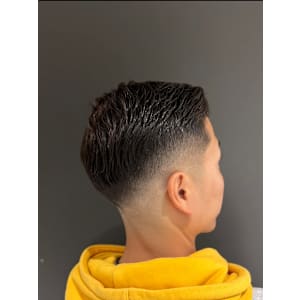 フェードサイドパート - HIRO GINZAヘアサロン仙台名掛丁店【ヒロギンザヘアサロン センダイナカケチョウテン】掲載中