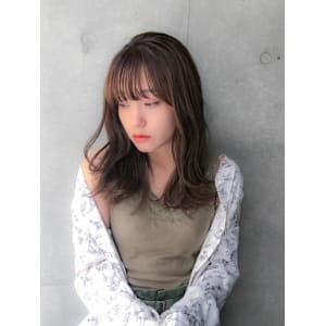 大人可愛い/顔周りレイヤー/ぱっつん前髪/韓国風/小顔見え◎