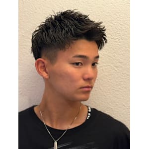 ツーブロック×アップバングスタイル