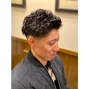 スキンフェードパーマ