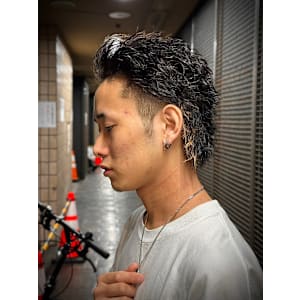 スパイキーショート×ツイストスパイラルパーマ