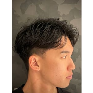 ツーブロックスタイル