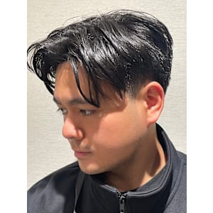 ツーブロックローフェード