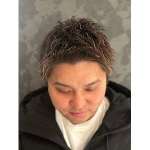 アップバングショート