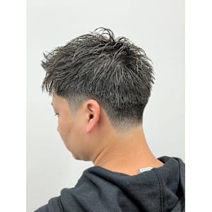 刈り上げショートスタイル