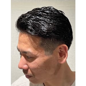 かきあげツーブロックスタイル