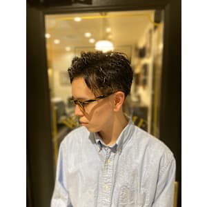 ビジネススタイル×ビジネスパーマ