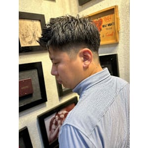 ツーブロックショート - ヒロ銀座ヘアーサロン銀座一丁目店【ヒロギンザヘアーサロンギンザイッチョウメテン】掲載中