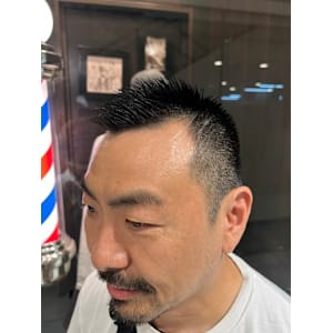 ビジネスベリーショート - ヒロ銀座ヘアーサロン銀座一丁目店【ヒロギンザヘアーサロンギンザイッチョウメテン】掲載中