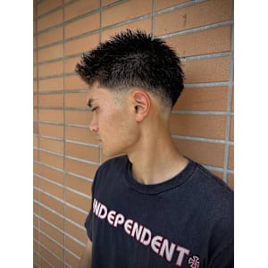 【大村指名】メンズカットローフェードショート