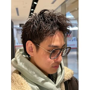 無造作スパイキーショート