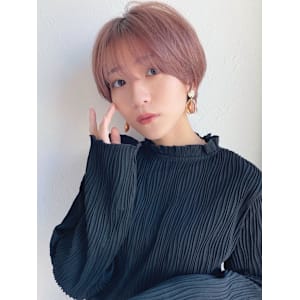 ショートボブ髪型30代40代50代前髪あり前髪無し面長丸顔