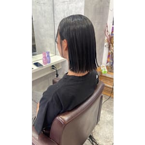 【'BEBE(ベベ)／札幌市・大通・狸小路】髪質改善Tr