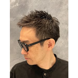 スパイキーショート