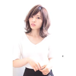 【'BEBE(ベベ)／札幌市・大通・狸小路】カラー