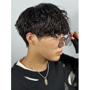 【2024年冬】ツイストスパイラルパーマ×前下がり