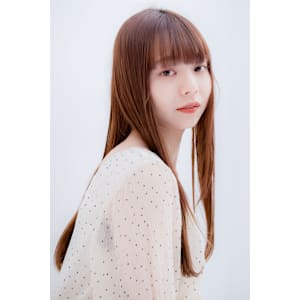 ストレートロング×マロンベージュ - grace hair dressing 鷹匠【グレイス ヘアドレッシングタカジョウ】掲載中