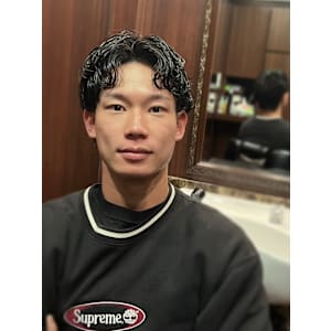 センターパートスパイラル