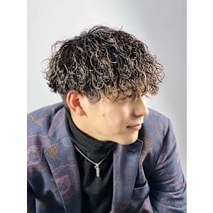 ツイストスパイラルパーマ×メッシュ