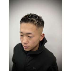フェザーアップメッシュスタイル - ヒロ銀座 バーバーショップ 仙台本店【HIRO GINZA BARBER SHOP】【ヒロギンザバーバー ショップ センダイホンテン】掲載中