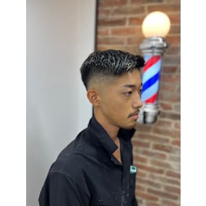 スキンフェード×ラインアート