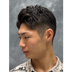 ビジネスアップバング