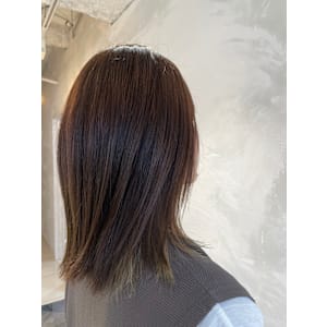 インナーカラーロブ 