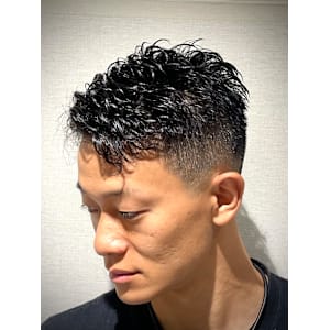 フェードパーマスタイル - ヒロ銀座BARBER SHOP 名古屋本店【ヒロギンザバーバーショップナゴヤホンテン】掲載中