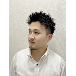 スパイキーショート×ツイストパーマ