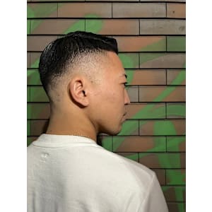 サイドパート×ハイスキンフェード - ヒロ銀座 BARBER SHOP 新宿店【ヒロギンザバーバーショップシンジュクテン】掲載中