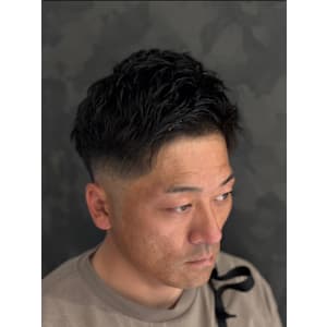 ツーブロックショート - ヒロ銀座 BARBER SHOP 新宿店【ヒロギンザバーバーショップシンジュクテン】掲載中