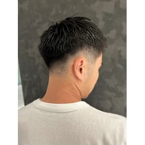 ベリーショートフェード - ヒロ銀座 BARBER SHOP 新宿店【ヒロギンザバーバーショップシンジュクテン】掲載中