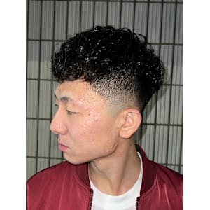 クロップスタイル×パーマ