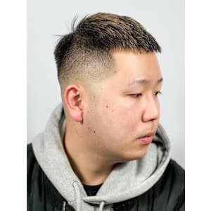 クロップスタイル - ヒロ銀座BARBER SHOP 秋葉原店【ヒロギンザバーバーショップ アキハバラテン】掲載中
