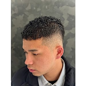 クロップ - HIRO GINZA BARBER SHOP 川崎【ヒロギンザ バーバーショップ カワサキ】掲載中