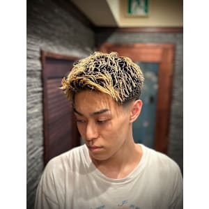 ローフェードフェザーアップ